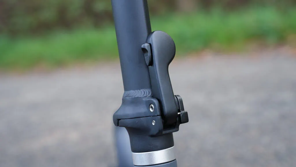 Atomi E20ย Review: A Hidden-Gem Entry-level Scooter 45 Folding mechanism on Atomi E20