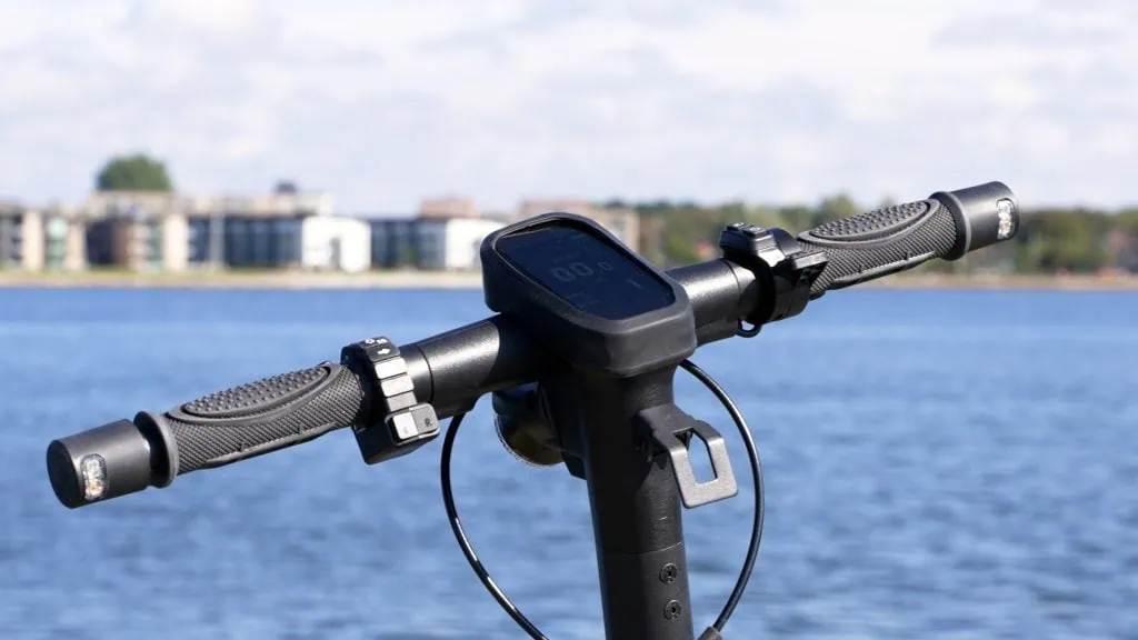 Vmax VX2 Hub Review: The Performance King of Commuters 25 Handlebars on Vmax VX2 Hub