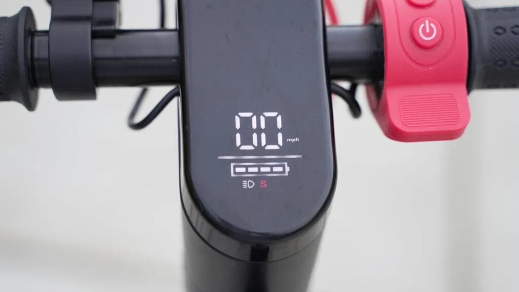 TurboAnt X7 Max Review: Portability & Performance at a Low Price 52 LCD display on turboant x7 max