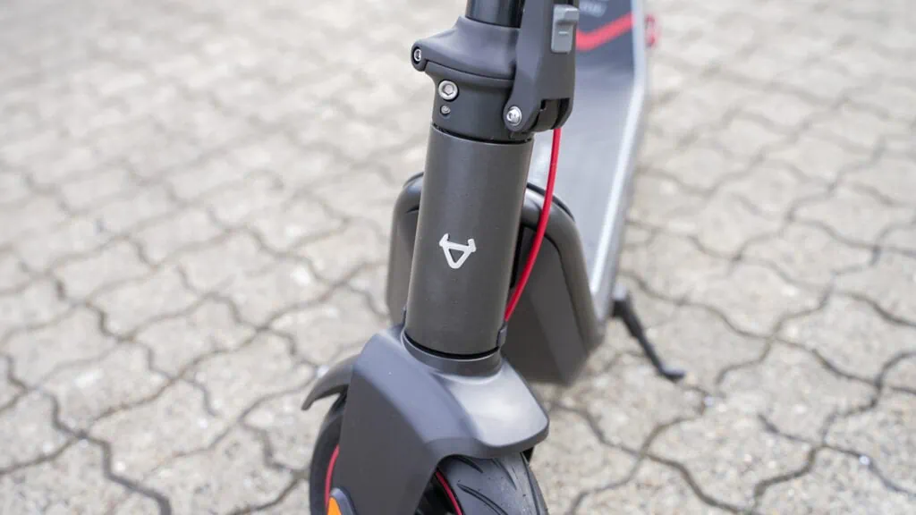NIU KQi3 Max Review: Gold Standard of Commuter Scooters 62 Logo on the NIU KQi3 Max