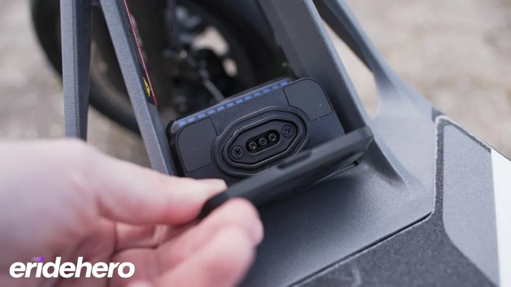 NIU KQi Air Review: The Holy Grail of Lightweight Scooters 28 NIU KQi Air charging port