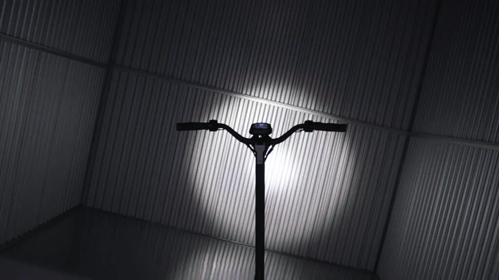 Apollo Phantom V3 Review: Premium Feel & Power 65 Showcasing the 1000-lux headlight brightness on the Apollo Phantom