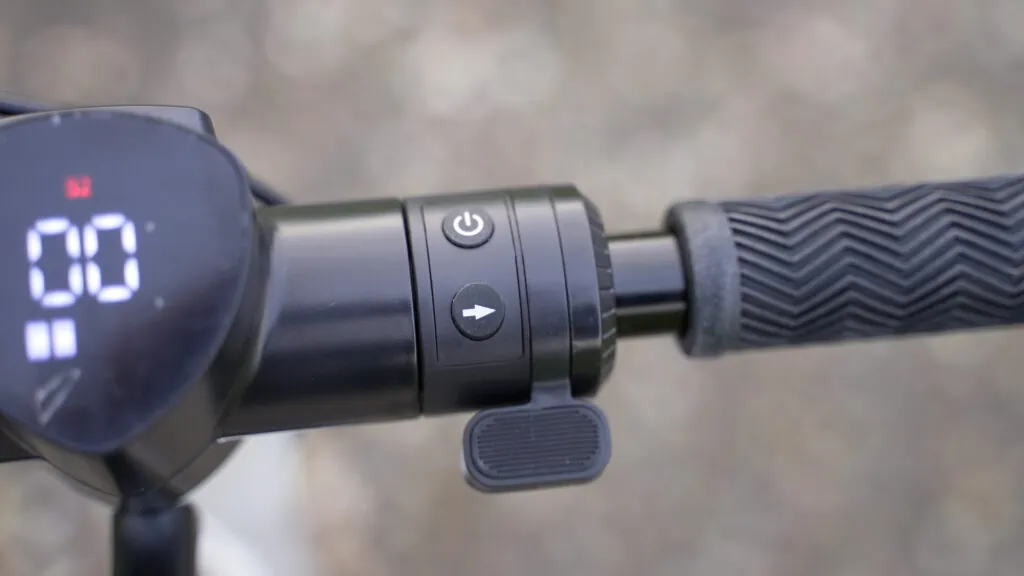 Fluid CityRider Review: Light Weight, High Value 47 Thumb throttle and buttons on the Fluid CityRider